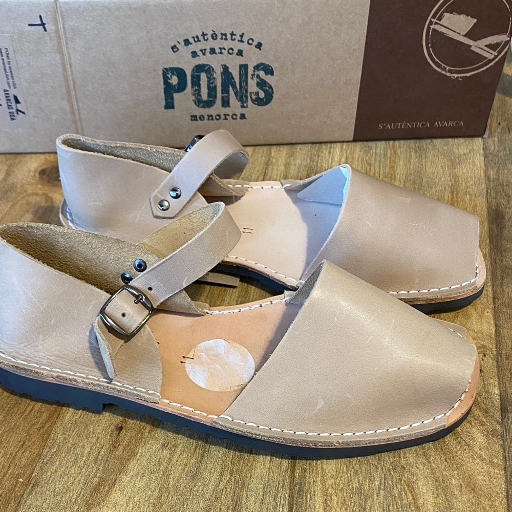 PONS Menorca Women's Beige Leather Avarca Sandals